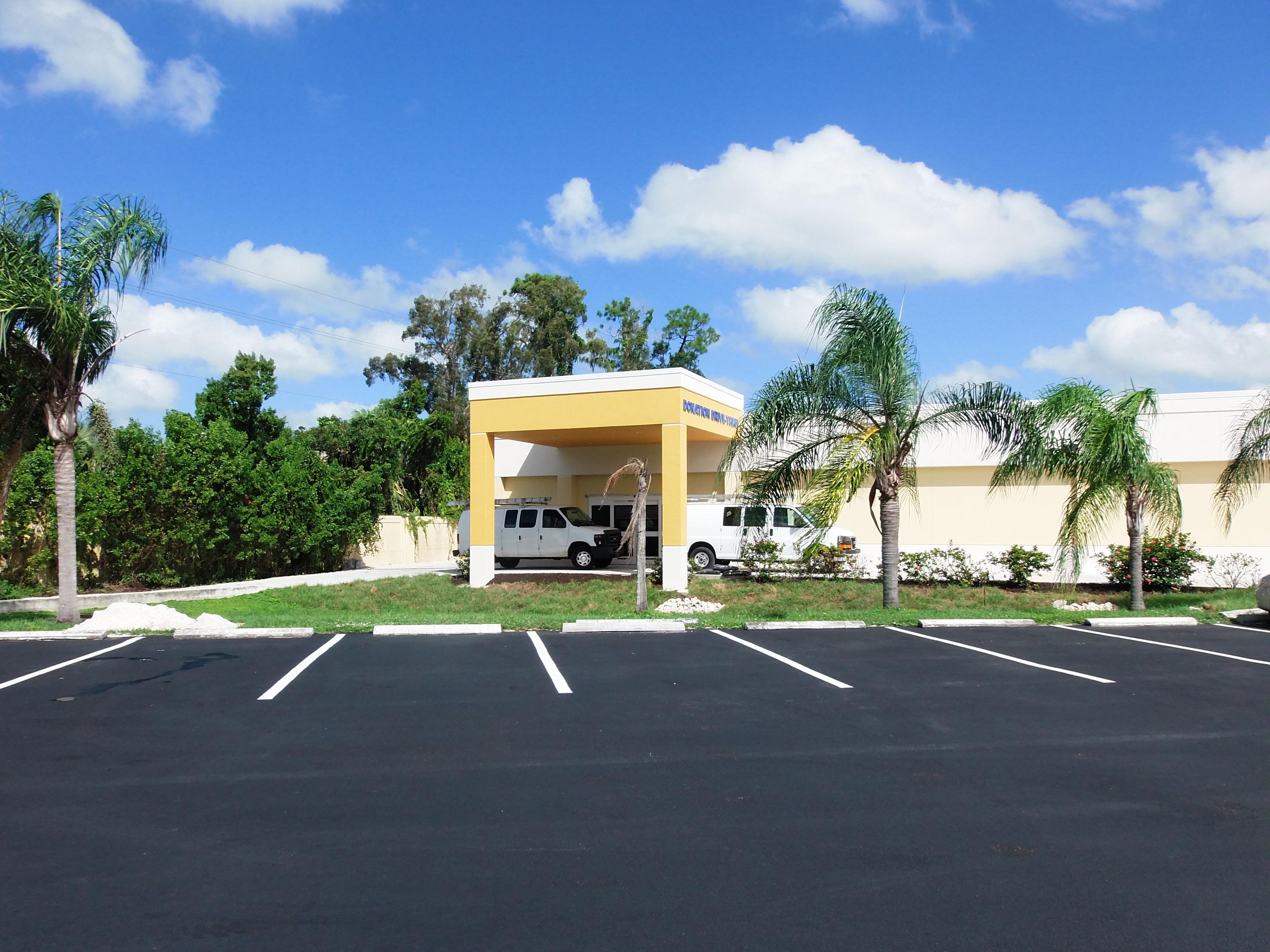 Picture of the Goodwill Drive-Thru